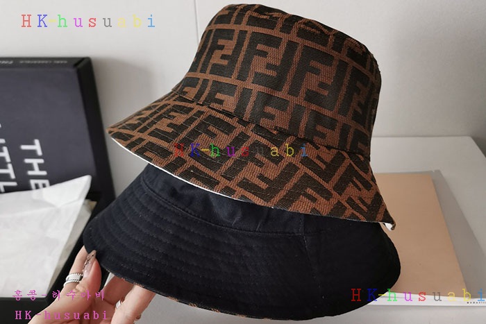 NEW 펜디 모자 신상 FD 863533