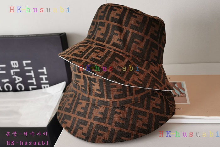 NEW 펜디 모자 신상 FD 863533