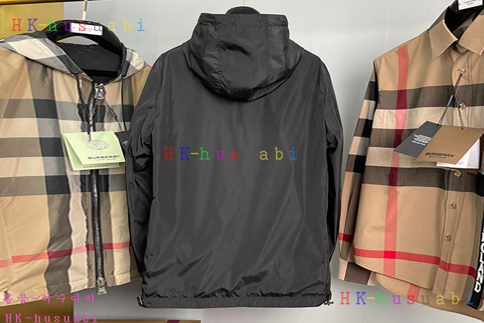 NEW 버버리 자켓 신상 B 572556