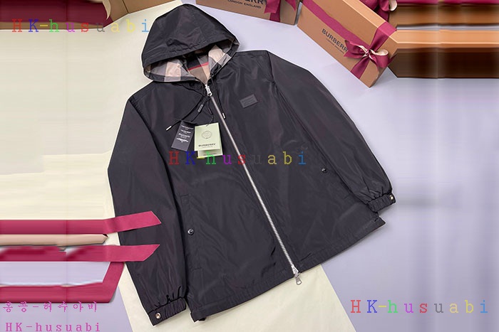 NEW 버버리 자켓 신상 B 572556