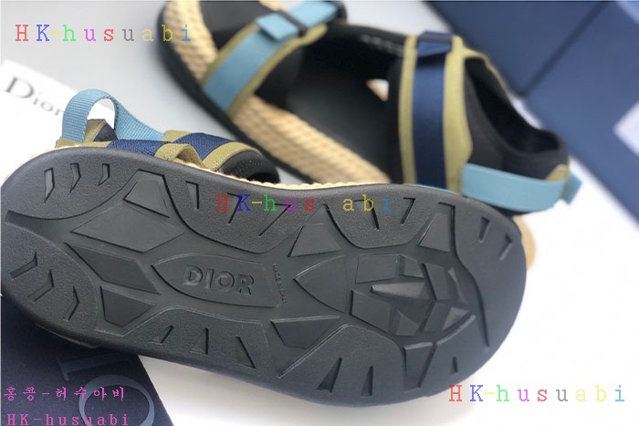 NEW 디올 샌들 신상 DR 5724426