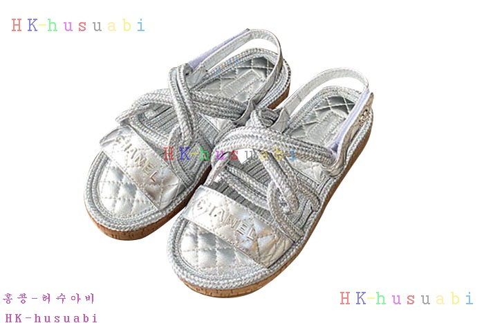 NEW 샤넬  샌들 신상 C 557287