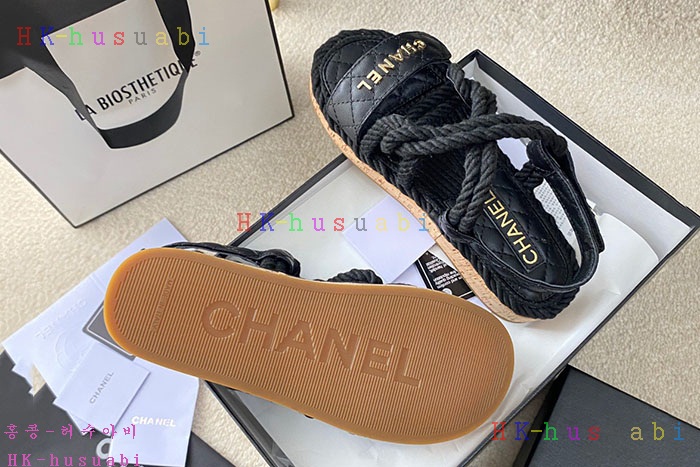 NEW 샤넬  샌들 신상 C 557288