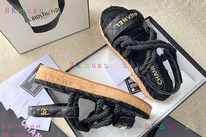 NEW 샤넬  샌들 신상 C 557288