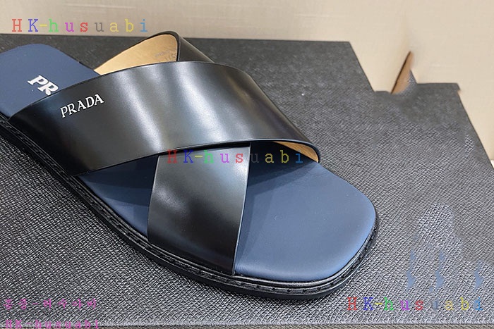 NEW 프라다 슬리퍼 신상 P 3325006