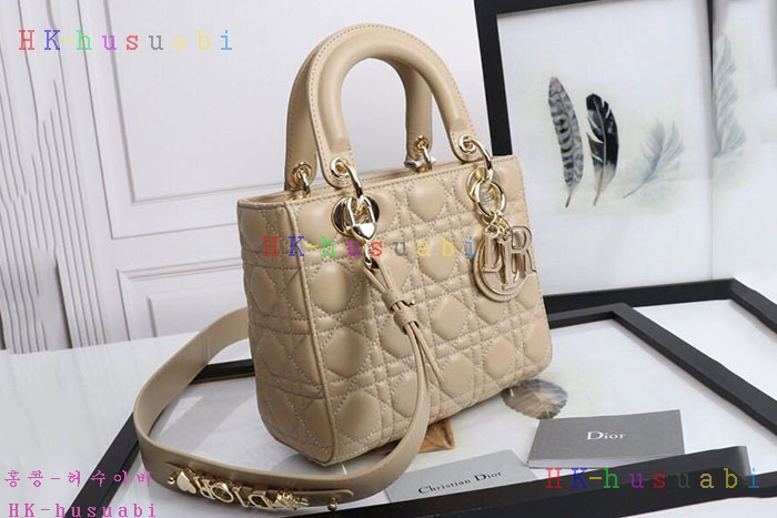 ★미러급★디올 레이디백 DR 745922