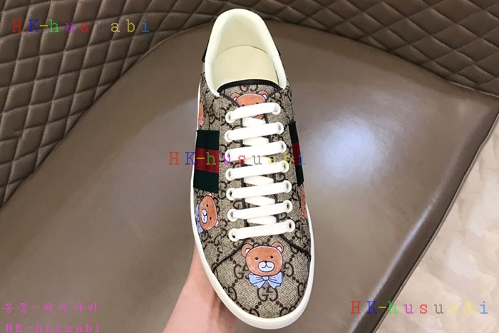 NEW 구찌 스니커즈 신상 GU 352335