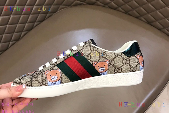 NEW 구찌 스니커즈 신상 GU 352335