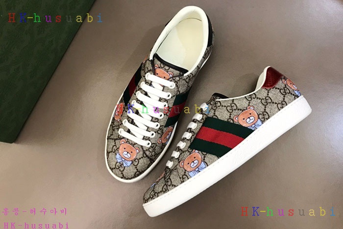 NEW 구찌 스니커즈 신상 GU 352335