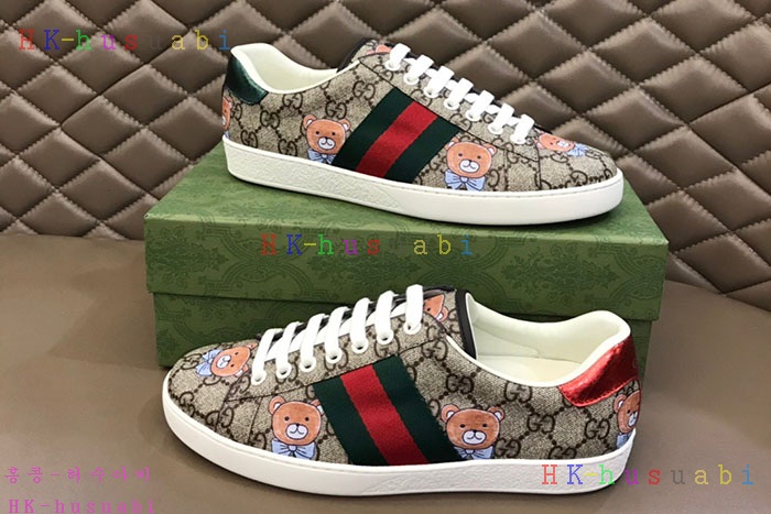 NEW 구찌 스니커즈 신상 GU 352335