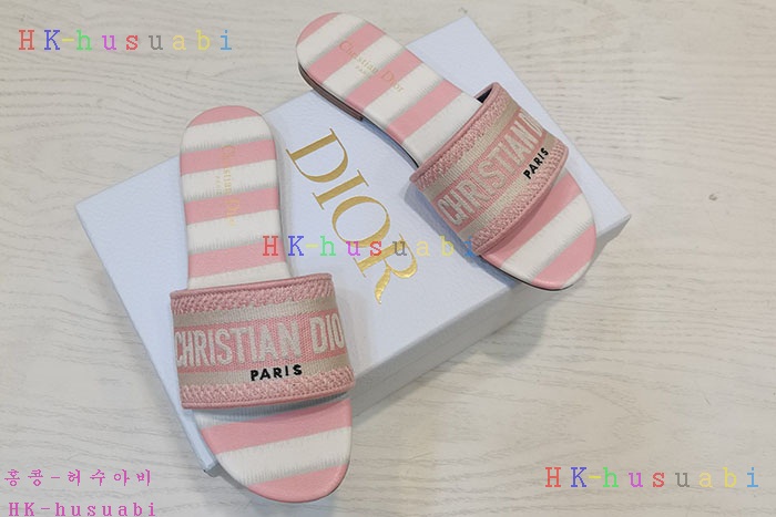 NEW 디올 슬리퍼 신상 DR 957401