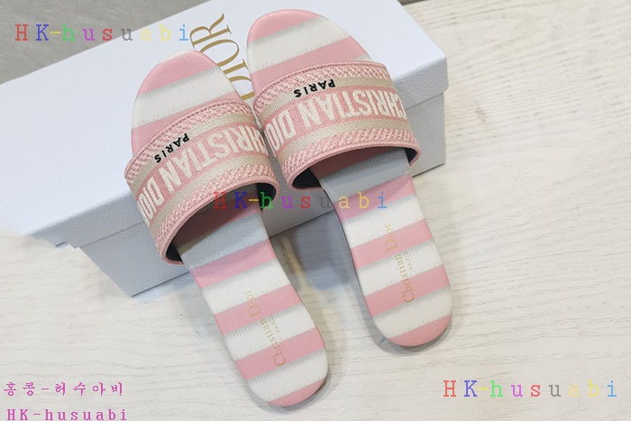 NEW 디올 슬리퍼 신상 DR 957401