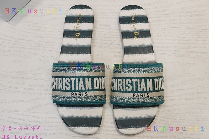 NEW 디올 슬리퍼 신상 DR 957403