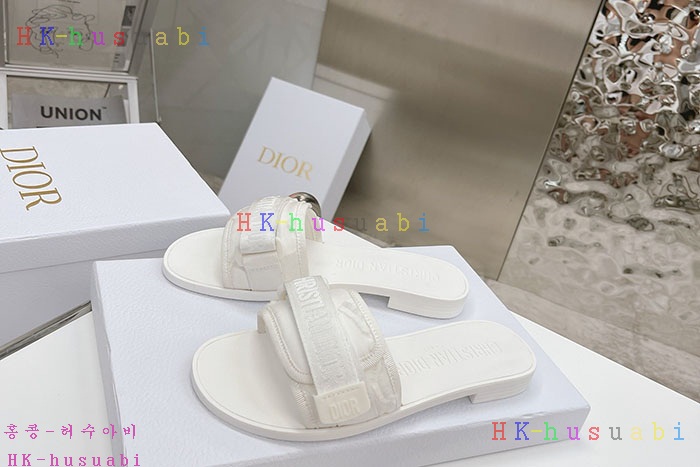 NEW 디올 슬리퍼 신상 DR 958807