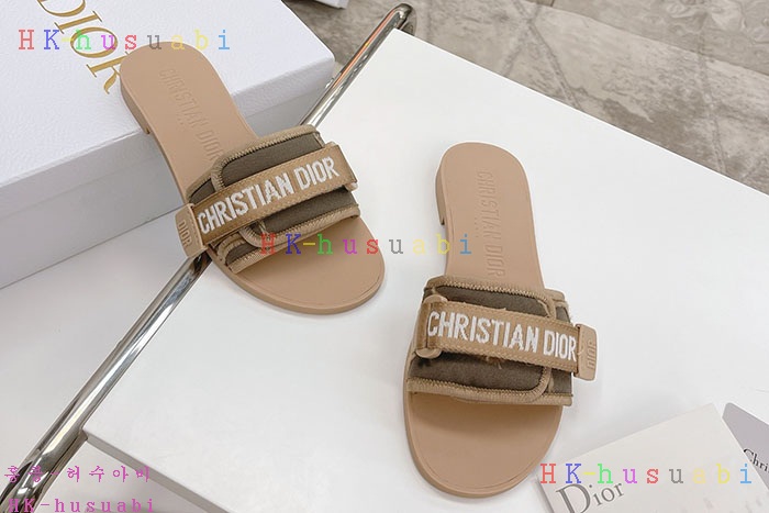 NEW 디올 슬리퍼 신상 DR 958812