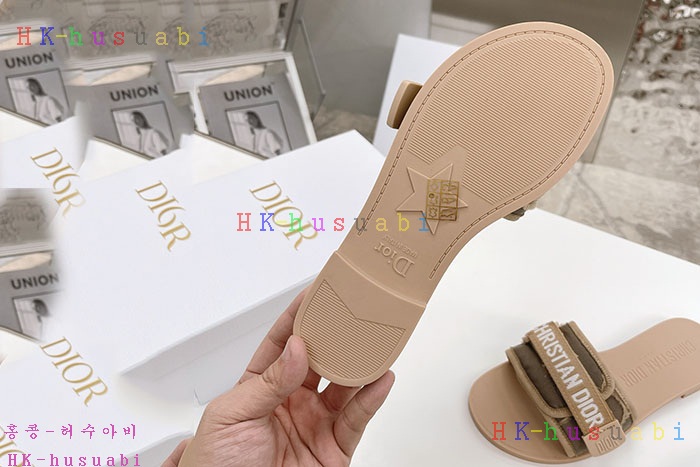 NEW 디올 슬리퍼 신상 DR 958812