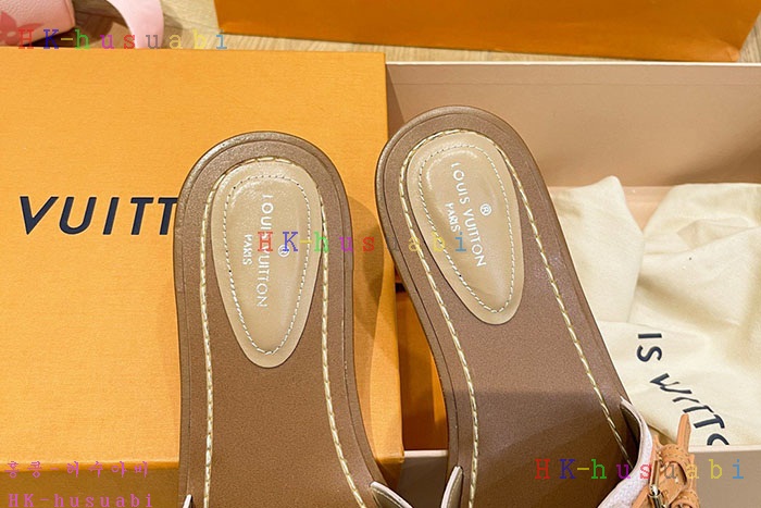 NEW 루이비통 슬리퍼 신상 LV 65528