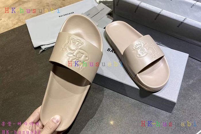 NEW 발렌시아가 슬리퍼 신상 B 922548