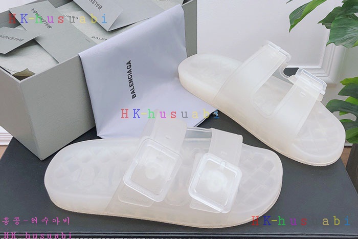 NEW 발렌시아가 샌들 신상 B 922523