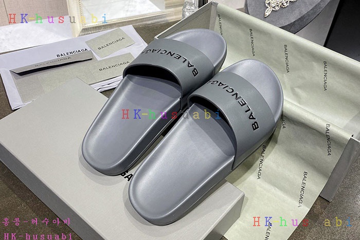 NEW 발렌시아가 슬리퍼 신상 B 922564