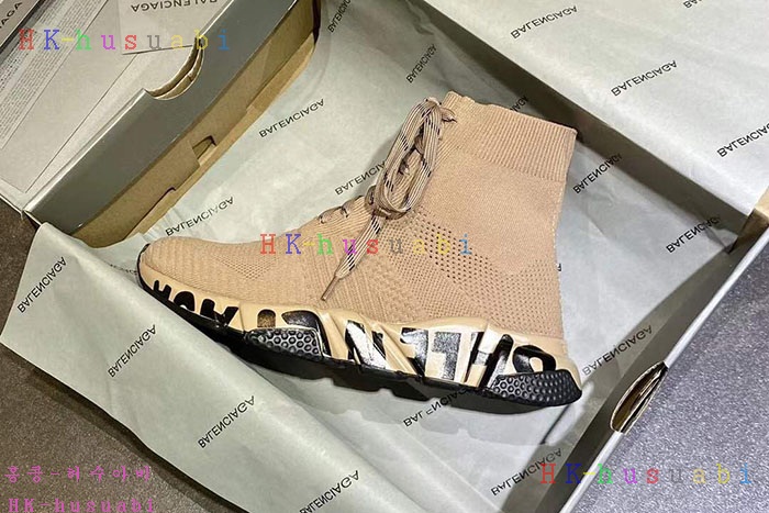 NEW 발렌시아가 스니커즈 신상 B 922544