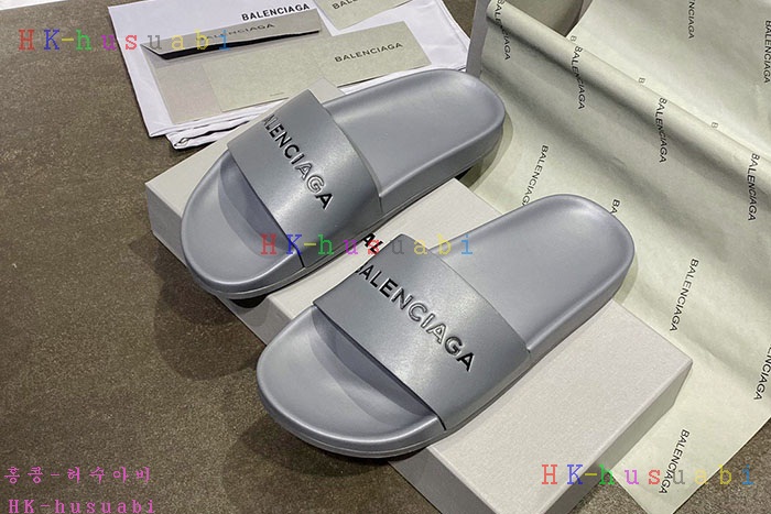 NEW 발렌시아가 슬리퍼 신상 B 922564