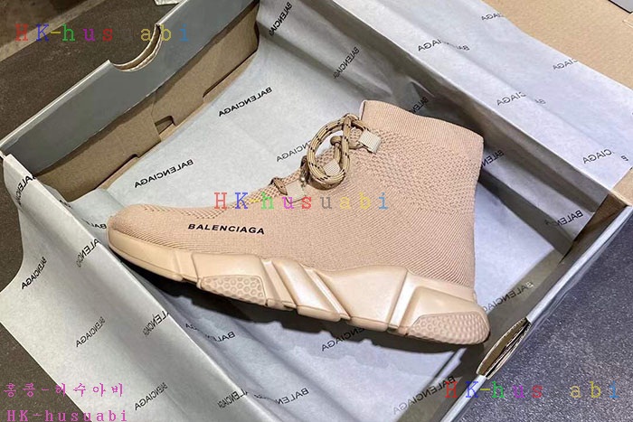 NEW 발렌시아가 스니커즈 신상 B 922543