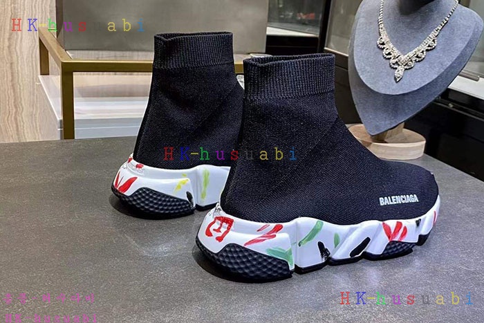 NEW 발렌시아가 스니커즈 신상 B 922532