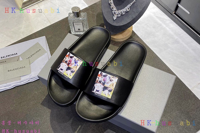 NEW 발렌시아가 슬리퍼 신상 B 922561