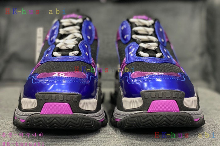 NEW 발렌시아가 스니커즈 신상 B 922302
