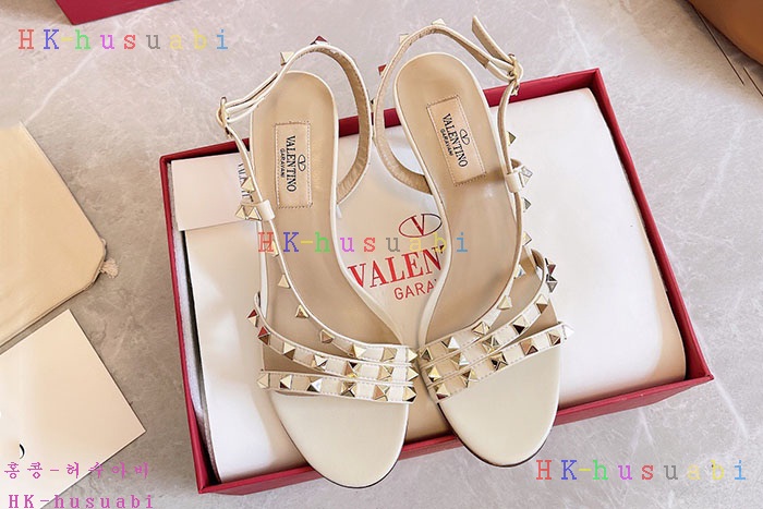 NEW 발렌티노 샌들 신상 V 8572256
