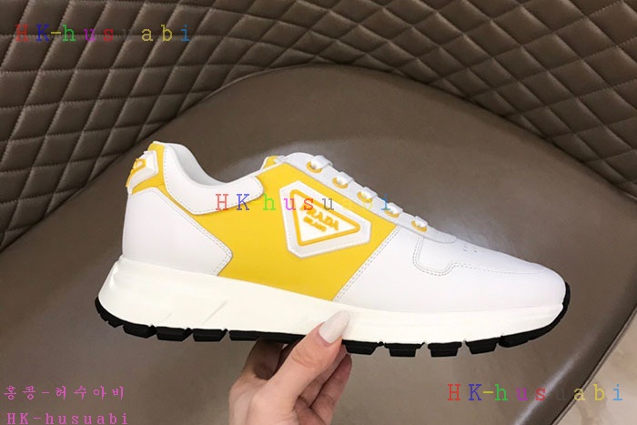 NEW 프라다 스니커즈 신상 P 857721