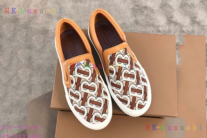 NEW 버버리 신발 신상 BB 825223