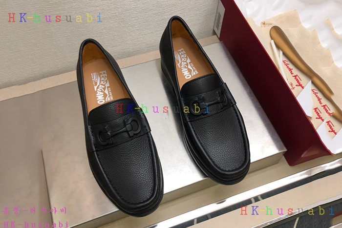 NEW 페라가모 신발 신상 F 824552