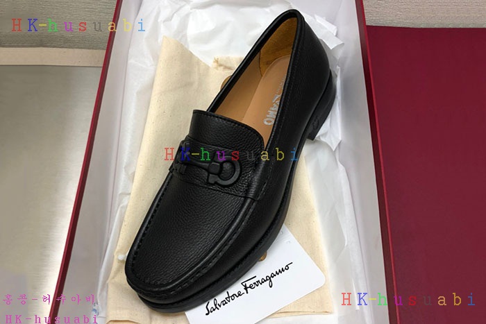NEW 페라가모 신발 신상 F 824552