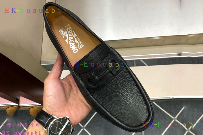 NEW 페라가모 신발 신상 F 824552