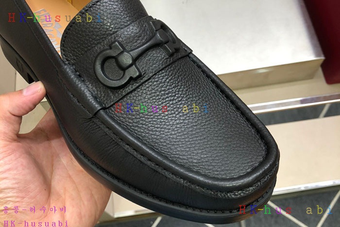 NEW 페라가모 신발 신상 F 824552
