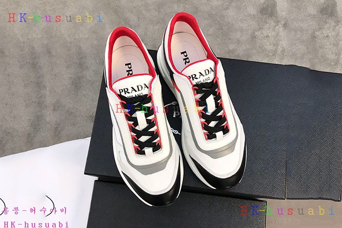 NEW 프라다 남성 스니커즈 P 455822