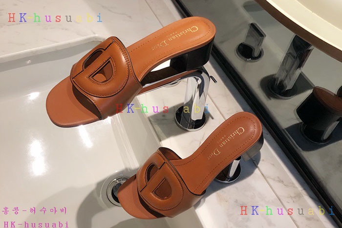 NEW 디올 샌들 신상 DR 872268