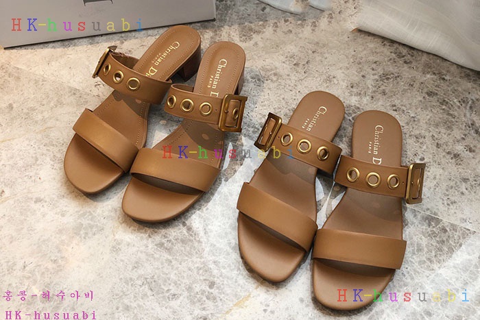 NEW 디올 샌들 신상 DR 872275