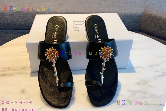 NEW 디올 샌들 신상 DR 872284