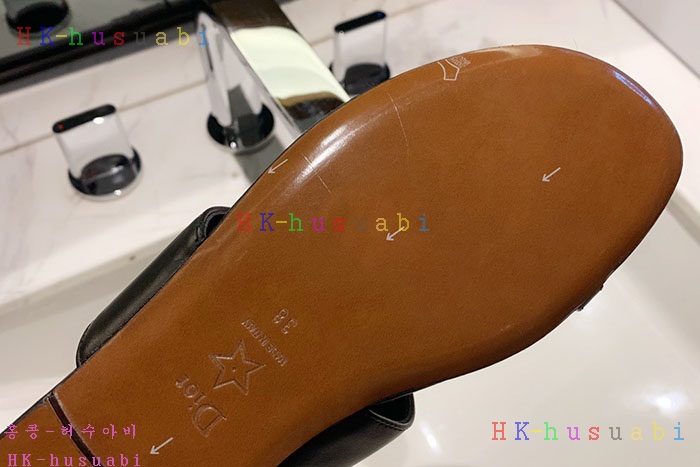 NEW 디올 샌들 신상 DR 872284