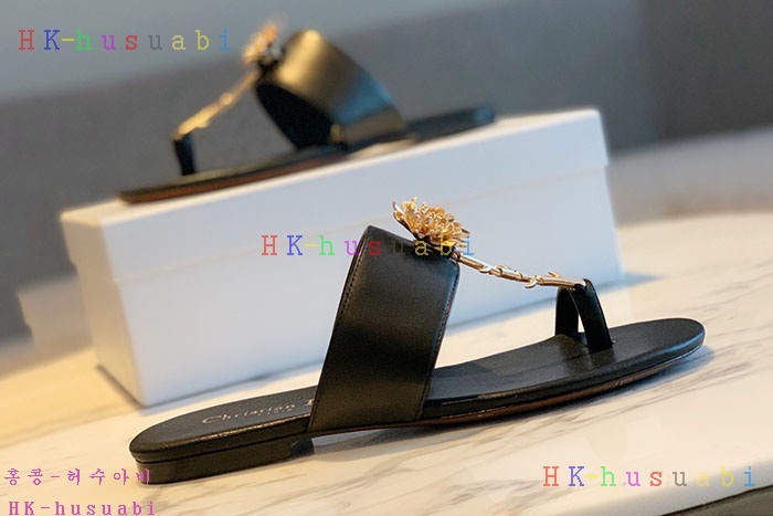 NEW 디올 샌들 신상 DR 872284