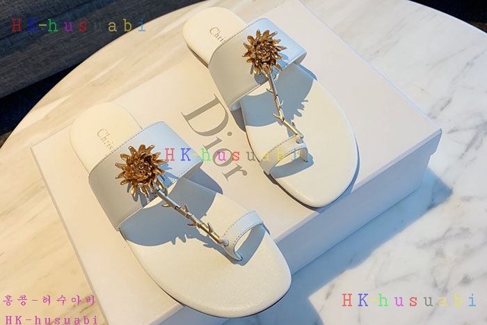 NEW 디올 샌들 신상 DR 872285