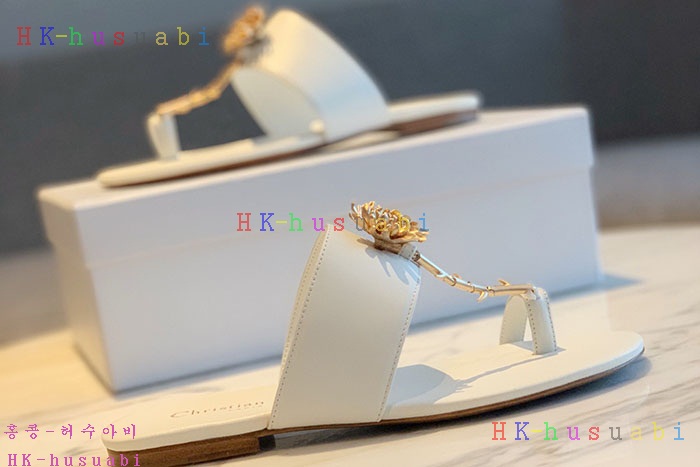 NEW 디올 샌들 신상 DR 872285