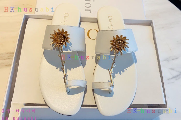 NEW 디올 샌들 신상 DR 872285