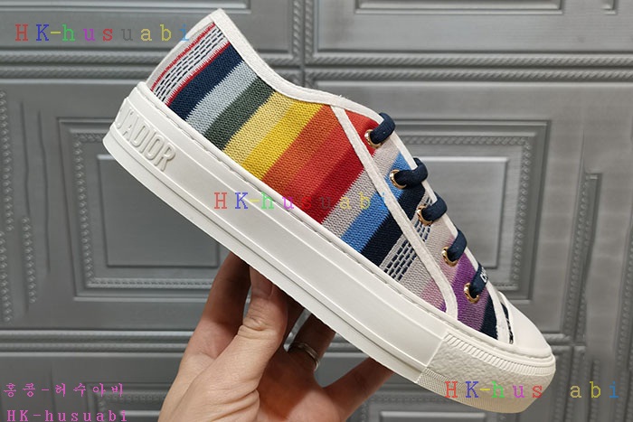 NEW 디올 신발 신상 DR 872300