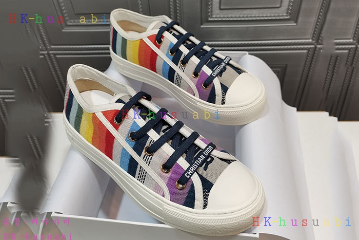NEW 디올 신발 신상 DR 872300