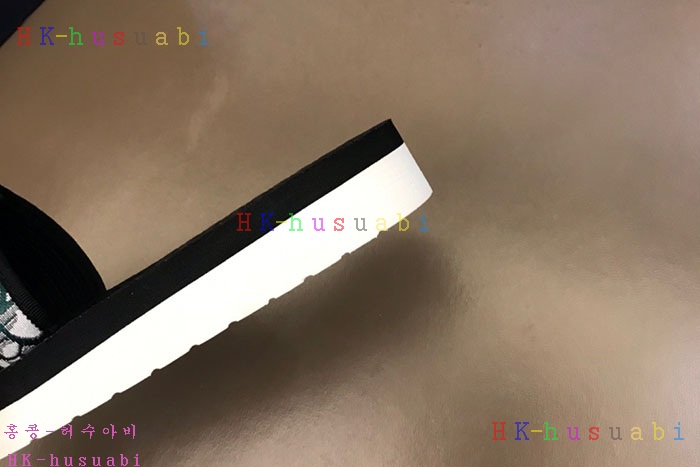 NEW 디올 샌들 신상 DR 872309