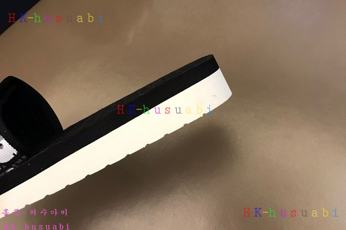 NEW 디올 샌들 신상 DR 872309